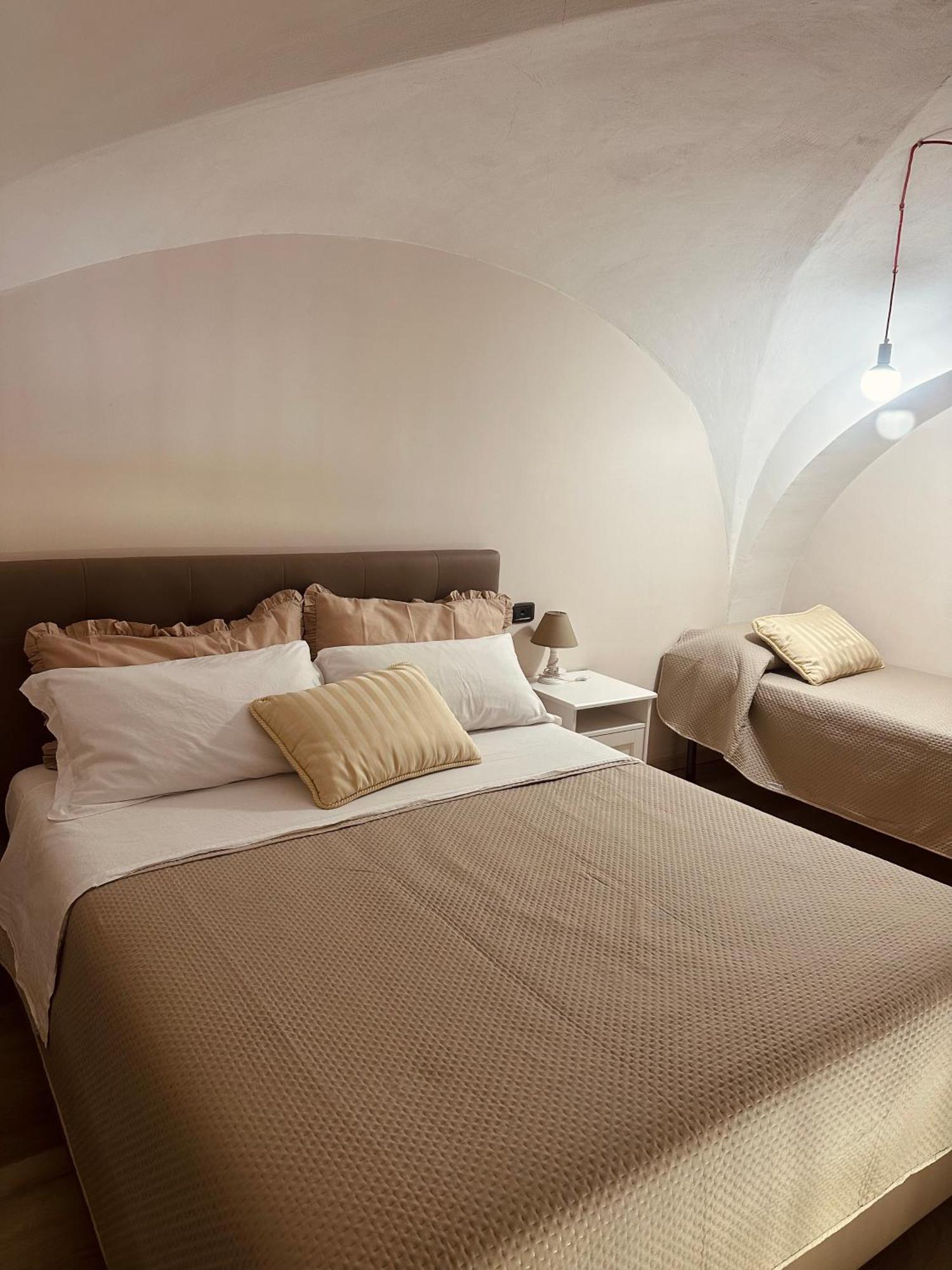 Casa Historical Center Bed and Breakfast Napels Buitenkant foto